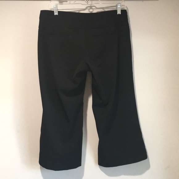 maurices®️ Sz5/6 Black Dress Capris - Picture 2 of 10